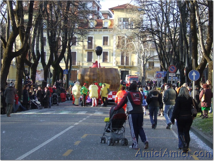 Anteprima sfilata 2007 268 213 KB