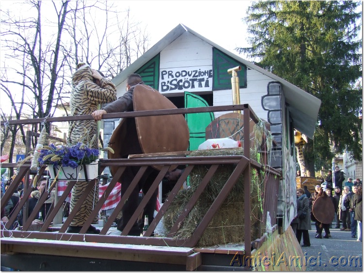 Anteprima sfilata 2007 281 197 KB