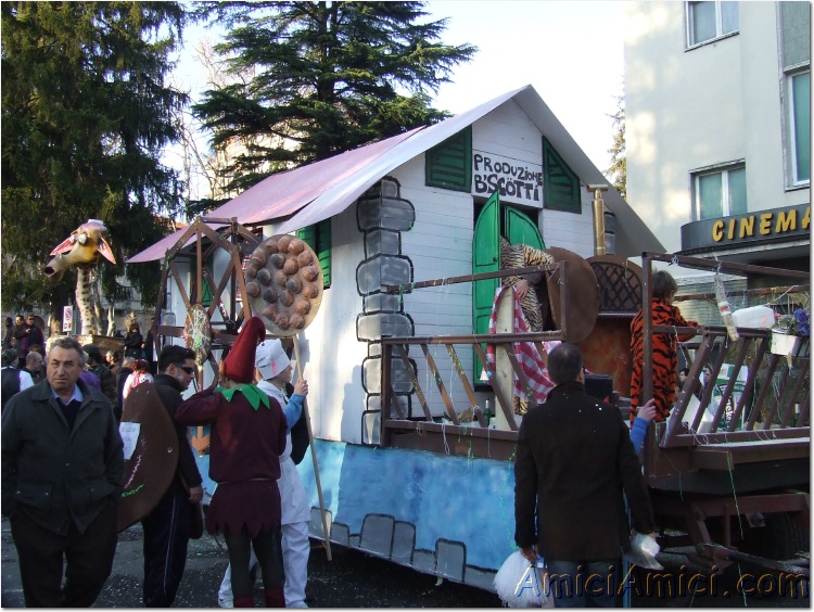 Anteprima sfilata 2007 282 171 KB