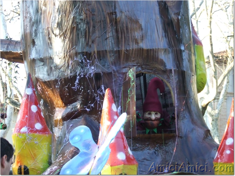 Anteprima sfilata 2007 283 167 KB