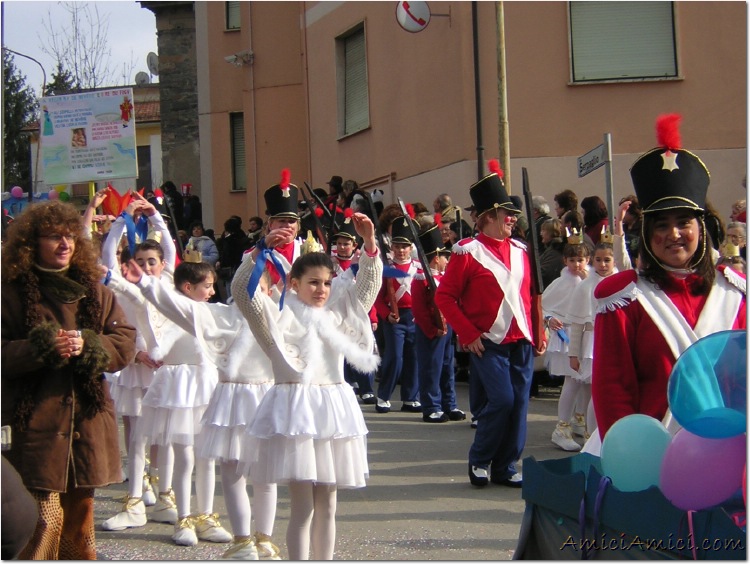 Carnevale a Bedonia 003 148 KB