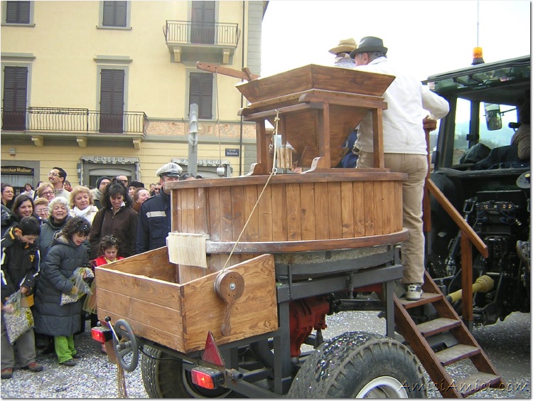Carnevale a Bedonia 041 161 KB