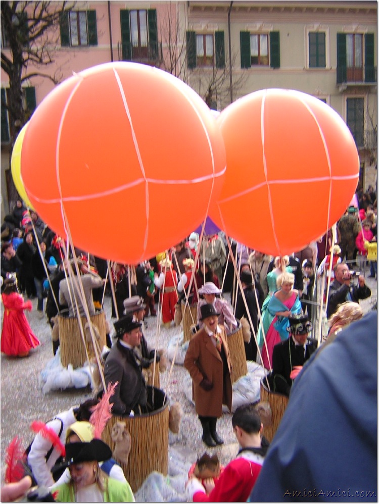 Carnevale a Bedonia 089 224 KB