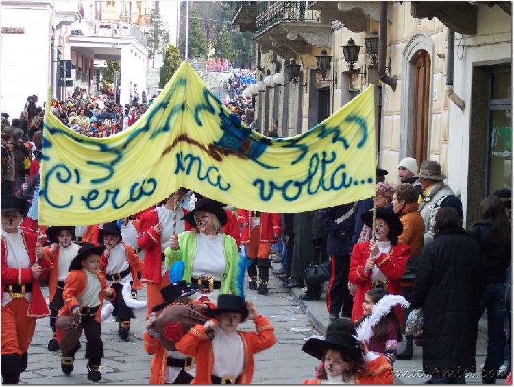 Carnevale bedoniese 2006 007 185 KB
