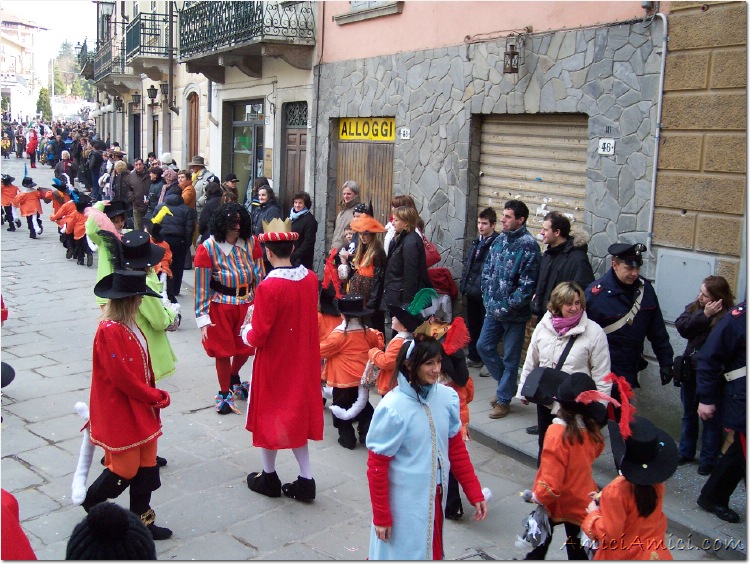 Carnevale bedoniese 2006 009 195 KB