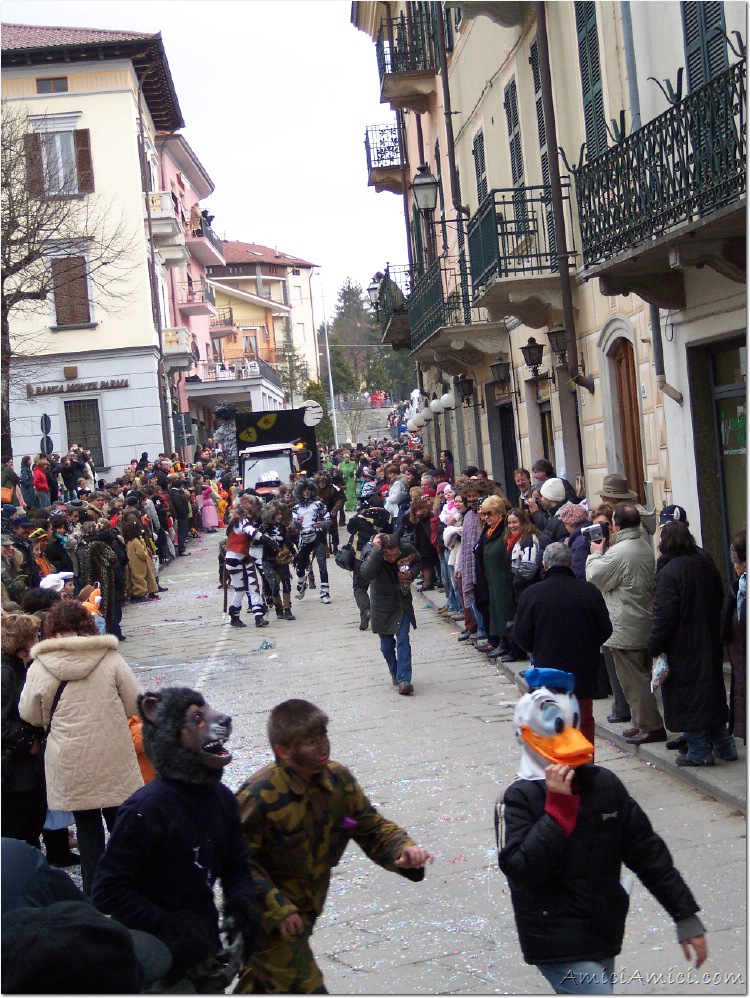 Carnevale bedoniese 2006 063 320 KB