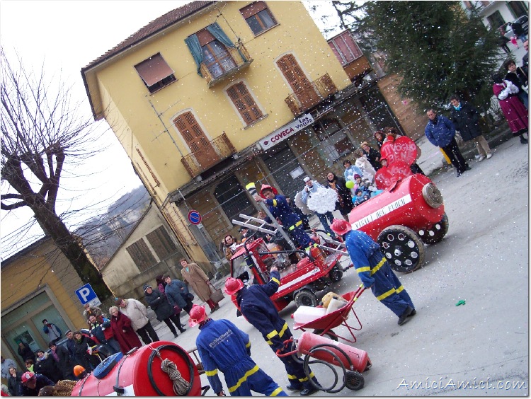 Carnevale bedoniese 2006 144 211 KB