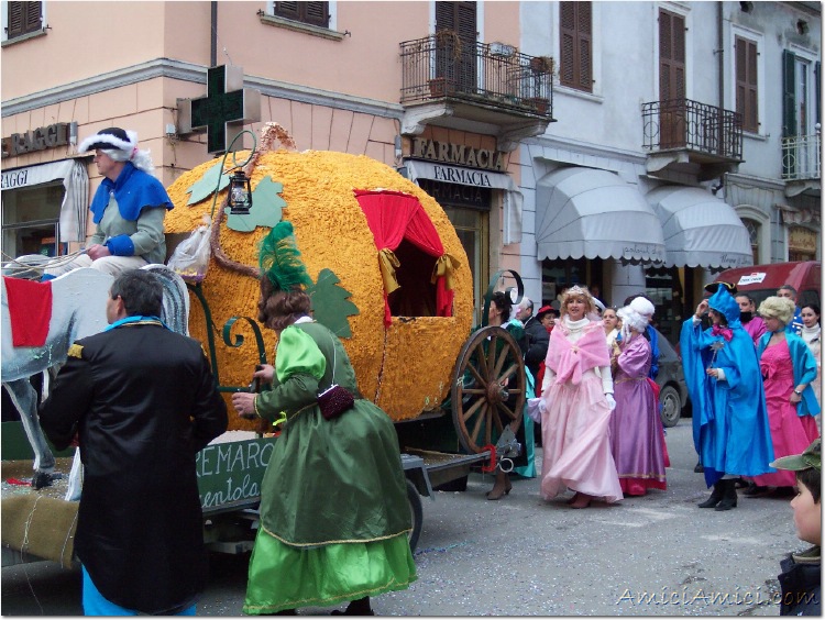Carnevale bedoniese 2006 160 182 KB