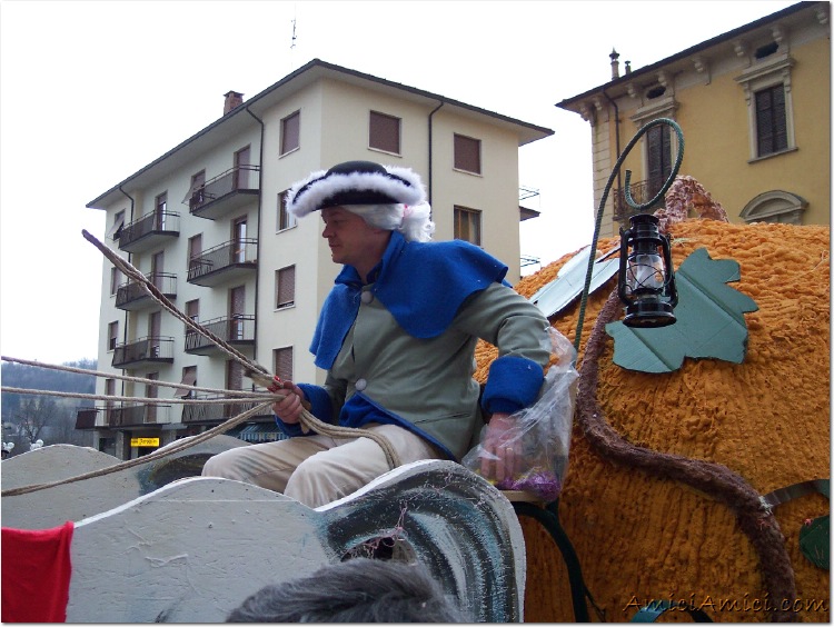 Carnevale bedoniese 2006 164 147 KB