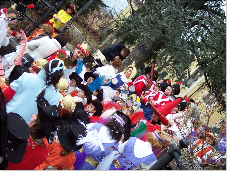 Carnevale bedoniese 2006 180 234 KB