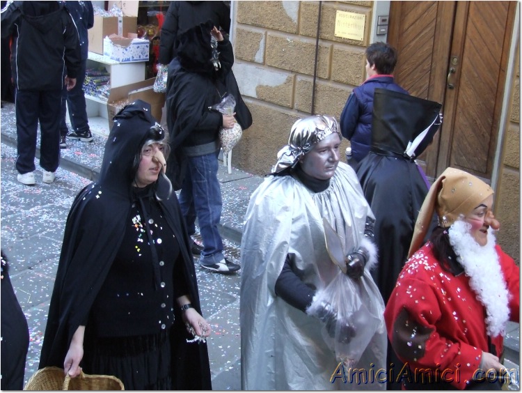 Carnevale bedoniese 2007 115 153 KB