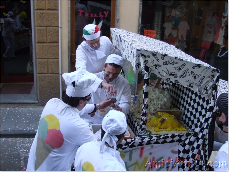 Carnevale bedoniese 2007 120 151 KB