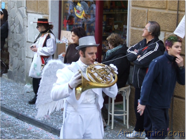 Carnevale bedoniese 2007 140 145 KB