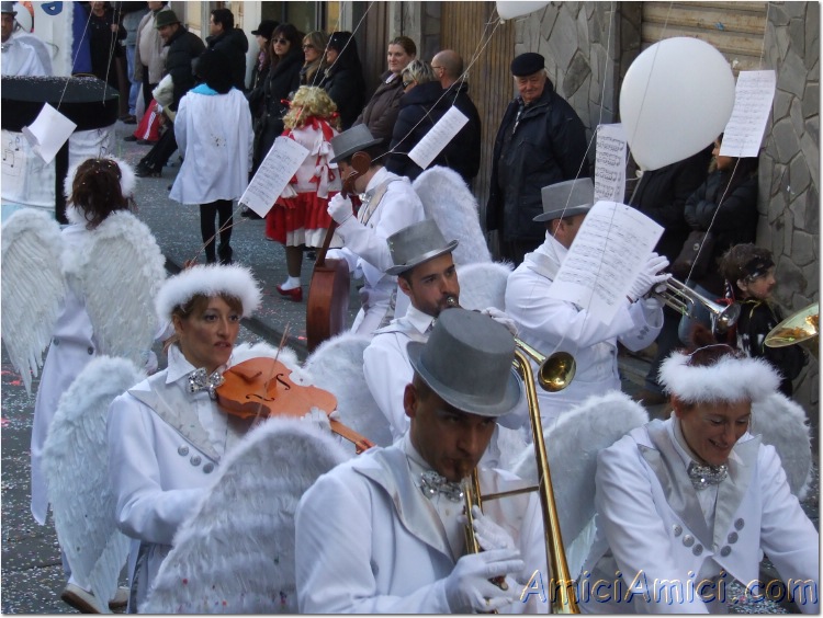 Carnevale bedoniese 2007 143 148 KB