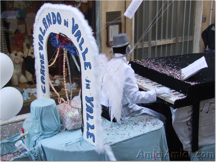 Carnevale bedoniese 2007 153 150 KB