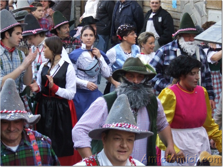 Carnevale bedoniese 2007 197 162 KB