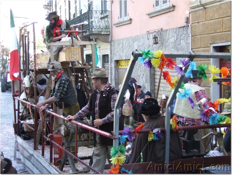 Carnevale bedoniese 2007 222 187 KB