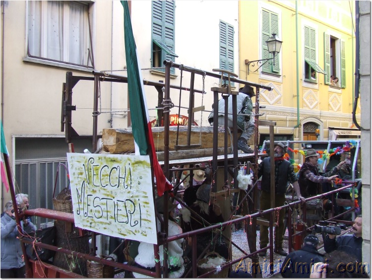 Carnevale bedoniese 2007 227 170 KB