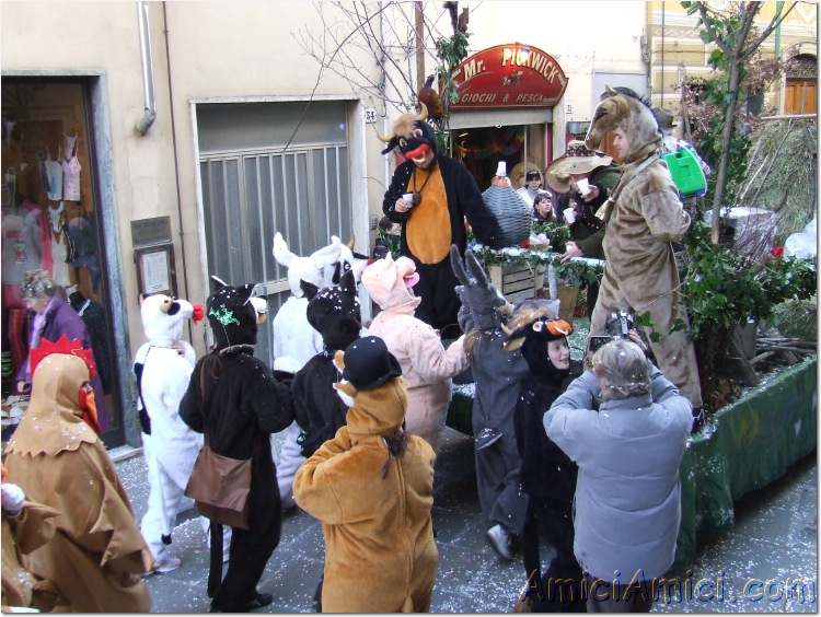 Carnevale bedoniese 2007 233 173 KB