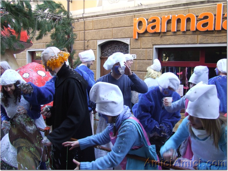 Carnevale bedoniese 2007 239 168 KB