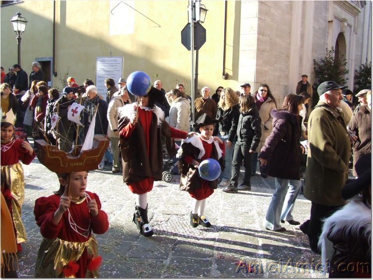 Carnevale bedoniese 2007 274 180 KB
