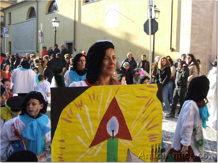 Carnevale bedoniese 2007 276 143 KB