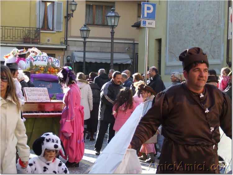 Carnevale bedoniese 2007 282 146 KB