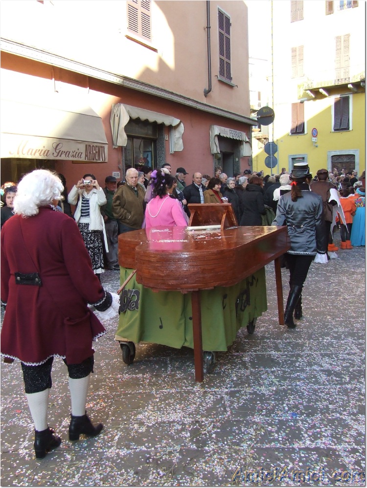 Carnevale bedoniese 2007 286 292 KB