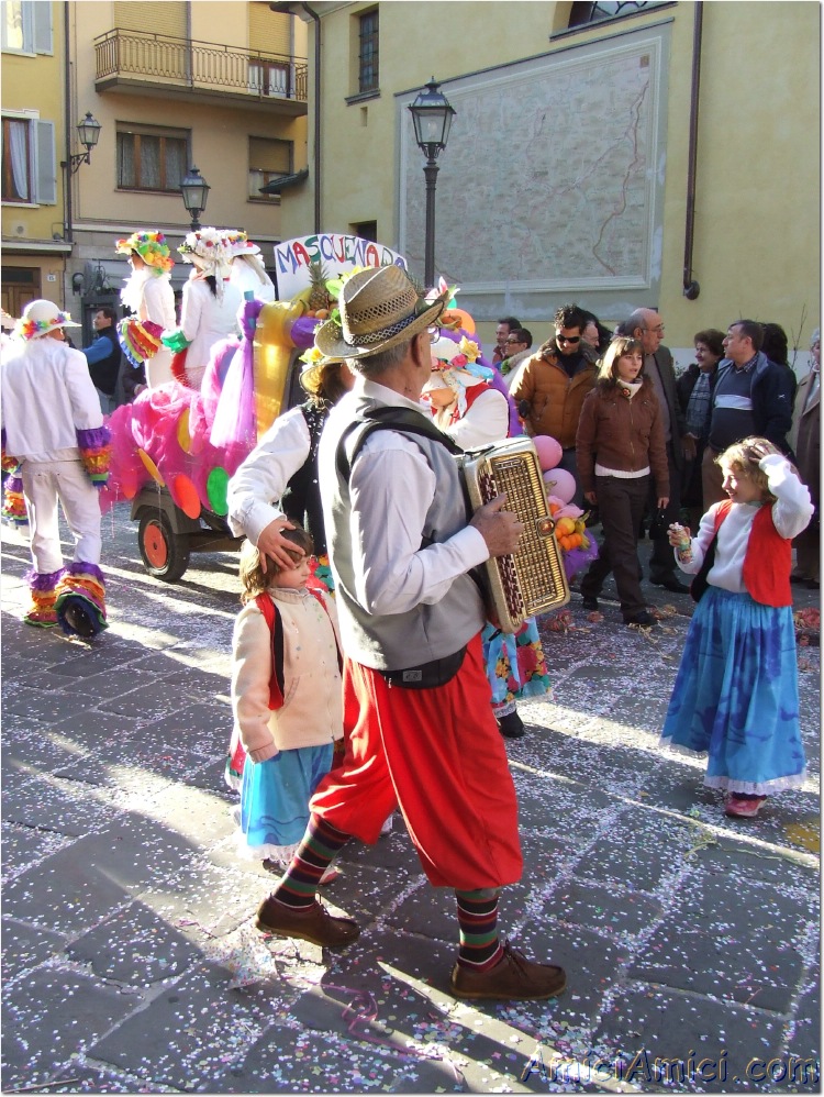 Carnevale bedoniese 2007 294 319 KB