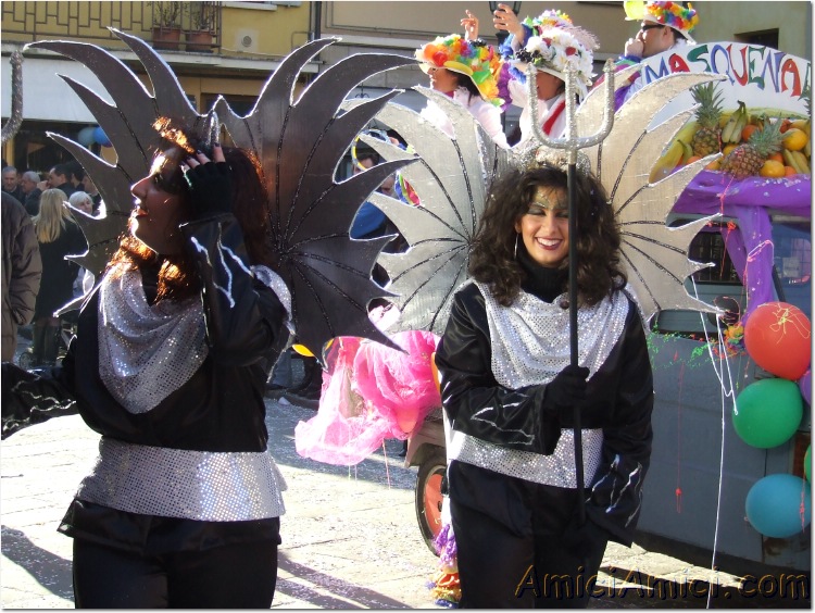 Carnevale bedoniese 2007 303 176 KB
