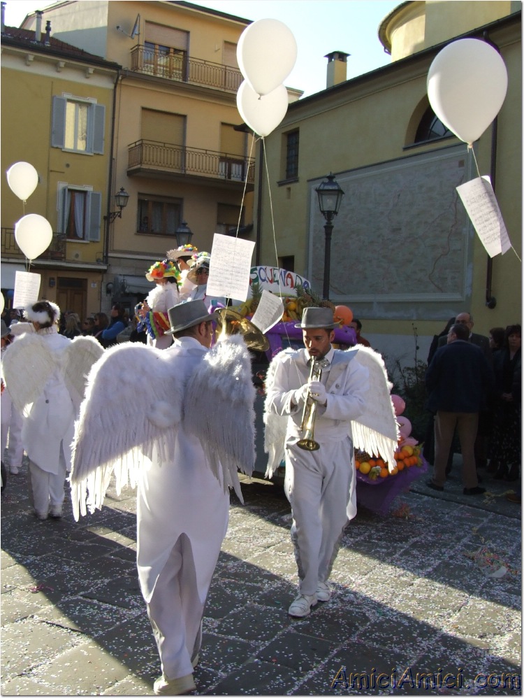Carnevale bedoniese 2007 319 240 KB