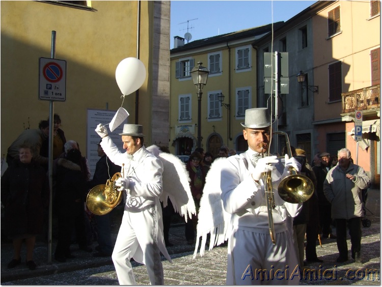 Carnevale bedoniese 2007 320 133 KB