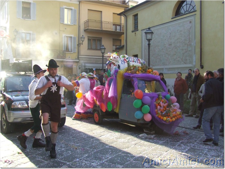 Carnevale bedoniese 2007 355 153 KB