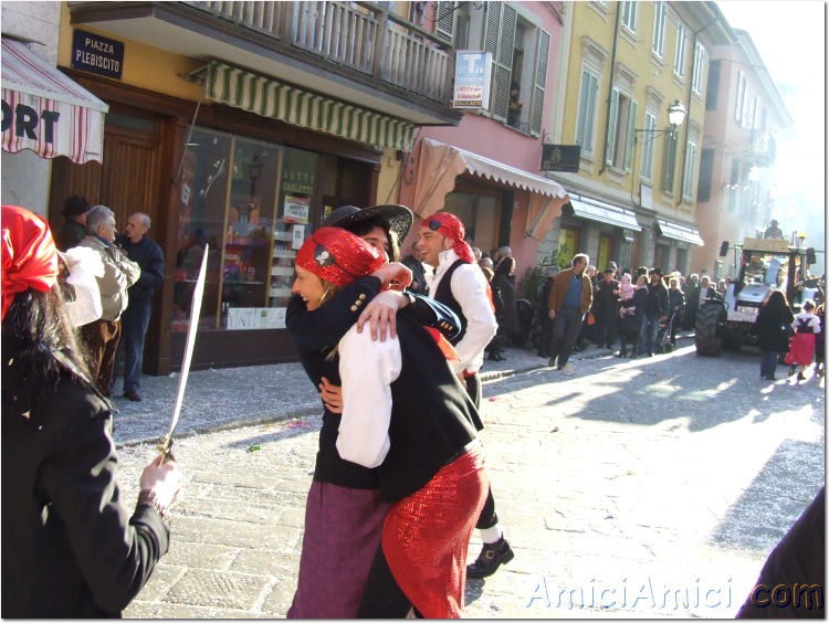 Carnevale bedoniese 2007 381 158 KB