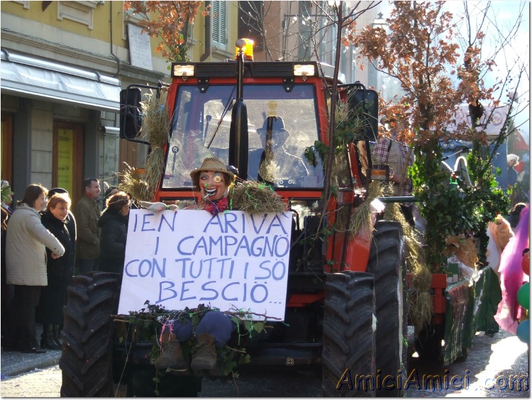 Carnevale bedoniese 2007 391 181 KB