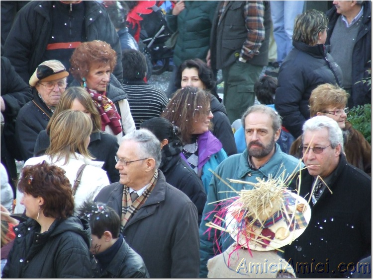 Carnevale bedoniese 2007 430 147 KB
