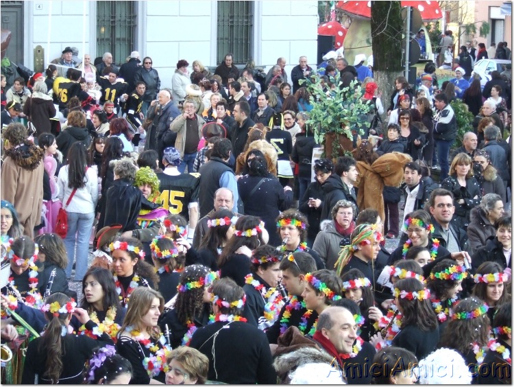 Carnevale bedoniese 2007 452 211 KB