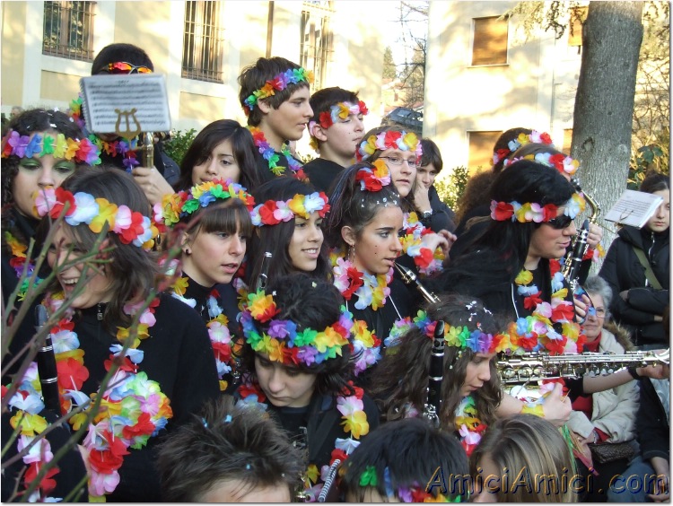 Carnevale bedoniese 2007 461 184 KB