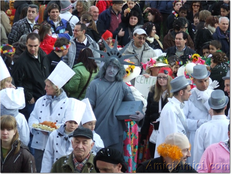 Carnevale bedoniese 2007 472 161 KB