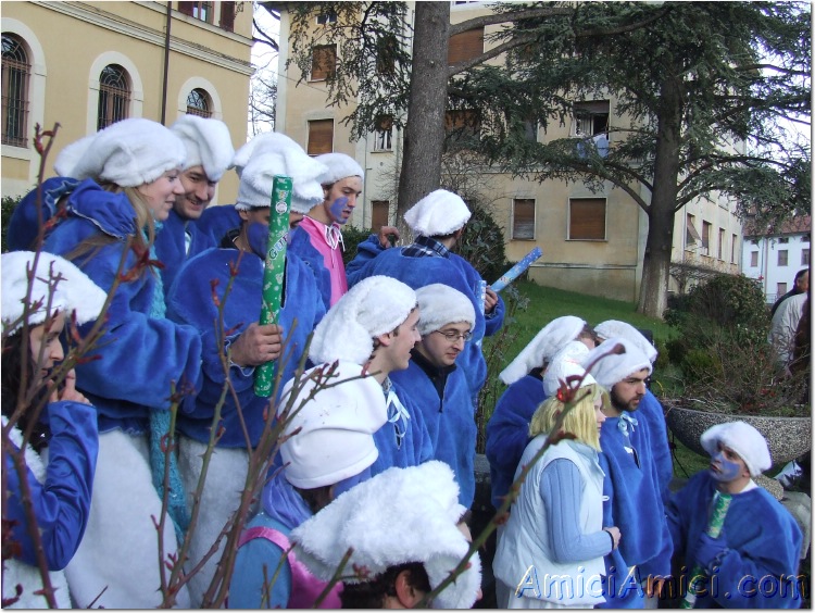 Carnevale bedoniese 2007 505 185 KB