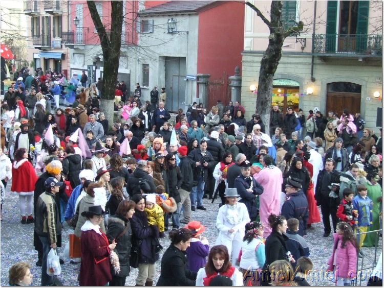 Carnevale bedoniese 2007 543 204 KB
