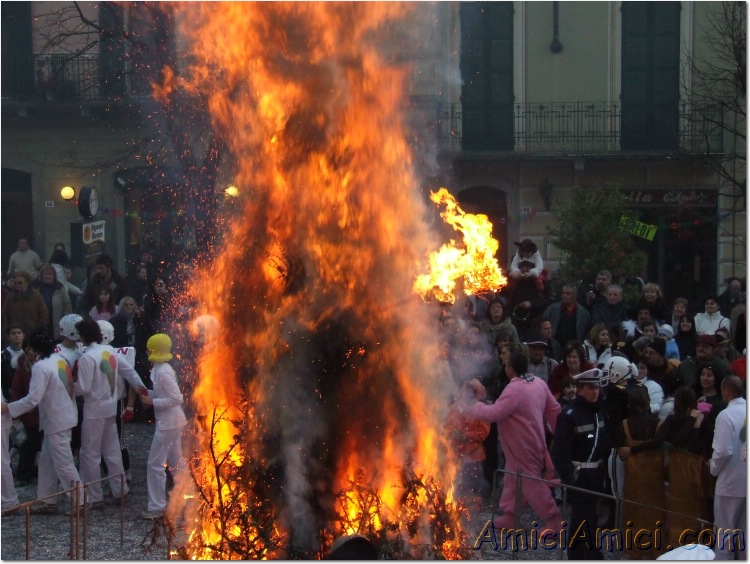Carnevale bedoniese 2007 567 140 KB