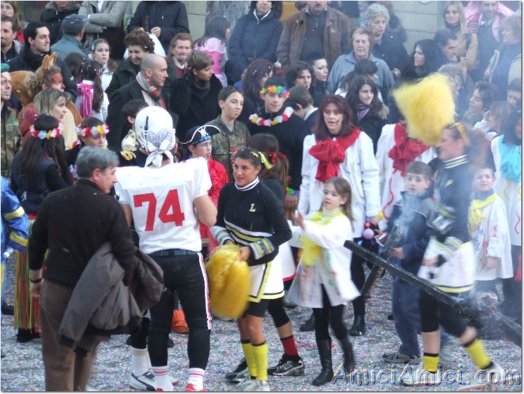 Carnevale bedoniese 2007 585 158 KB