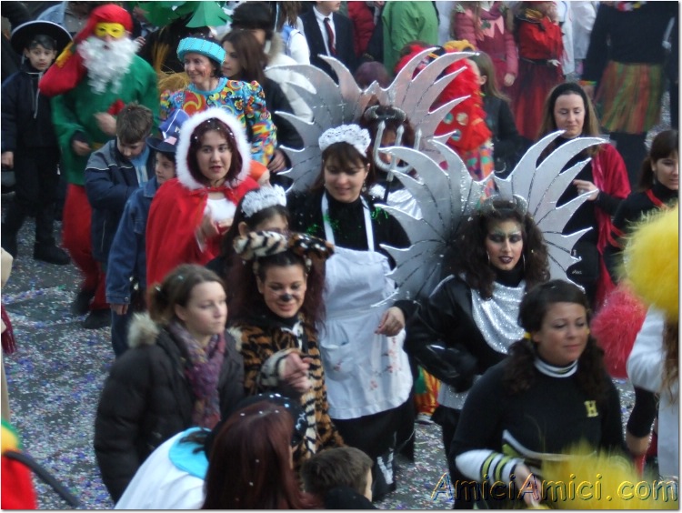 Carnevale bedoniese 2007 594 149 KB