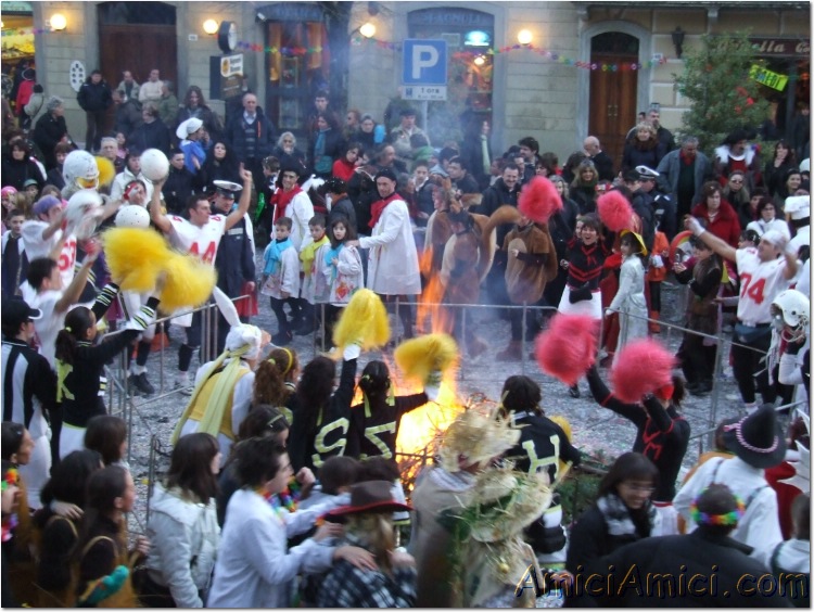 Carnevale bedoniese 2007 604 159 KB