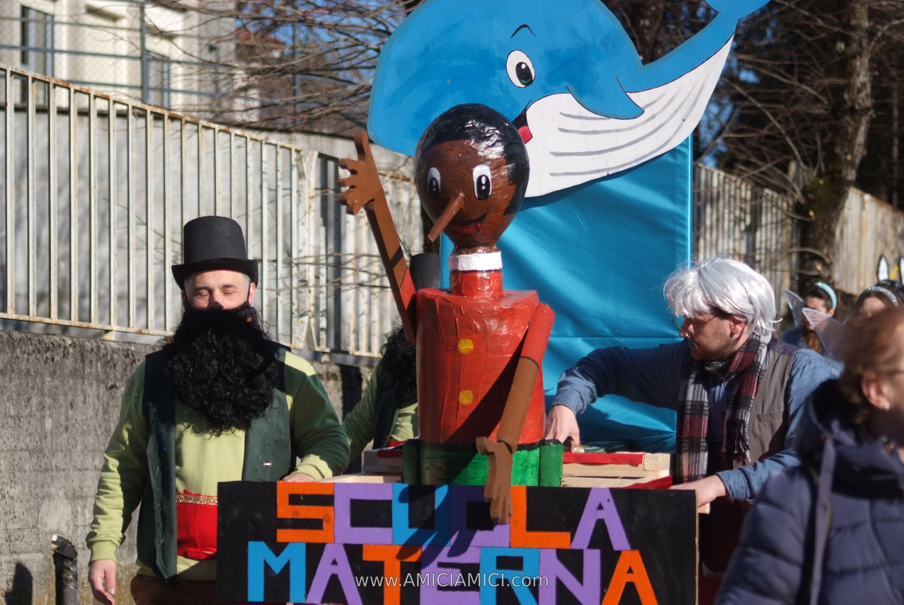 Foto Carnevale in piazza 2026 Carnevale_Bedonia_2026_027