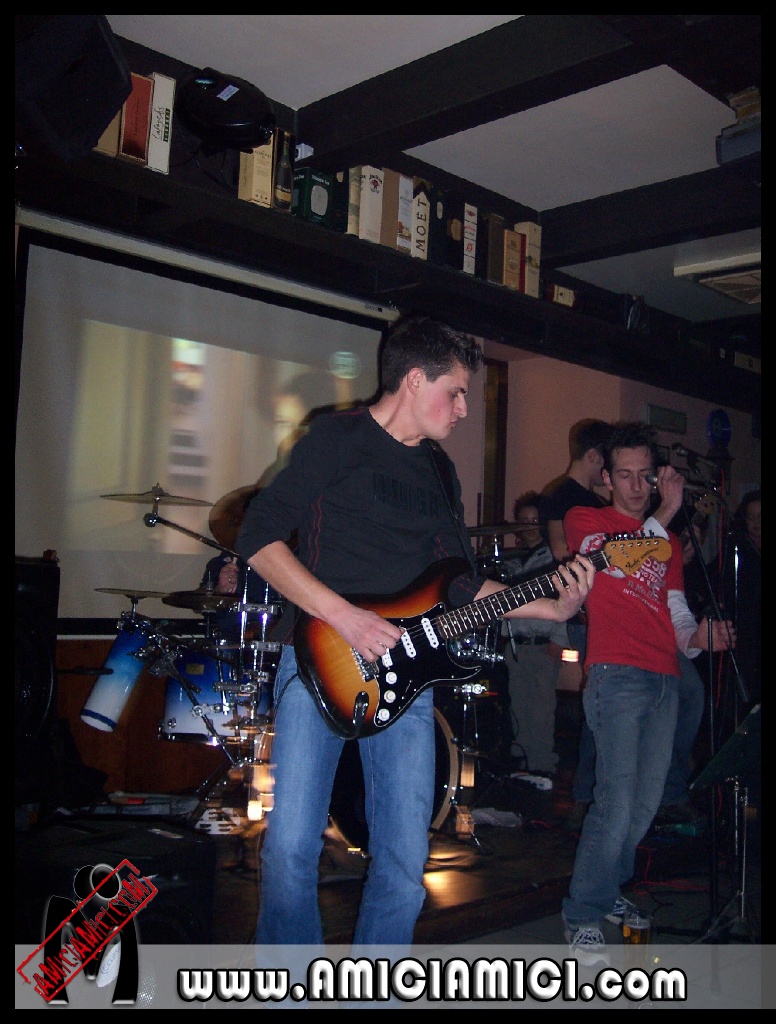 Inaugurazione Corto Circuito 2005 056 280 KB