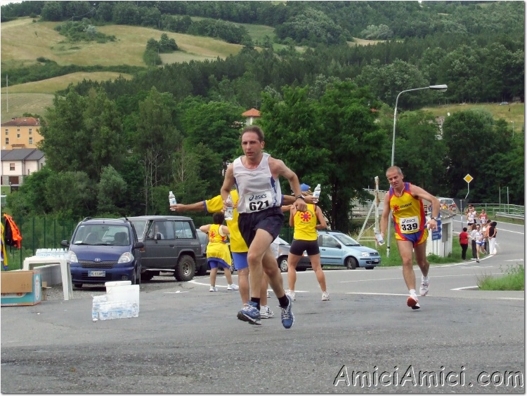 098 Maratonina Alta ValTaro 2007 202 KB